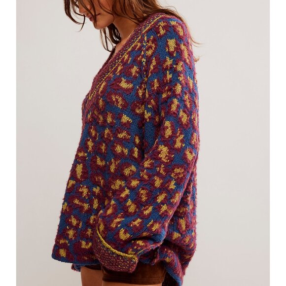 FREE PEOPLE Little Animal Pullover / Blue Fig Combo - Picture 3 of 6